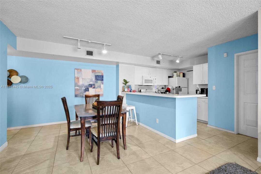2600 S University Dr 107, Davie, Floride 33328, États-Unis