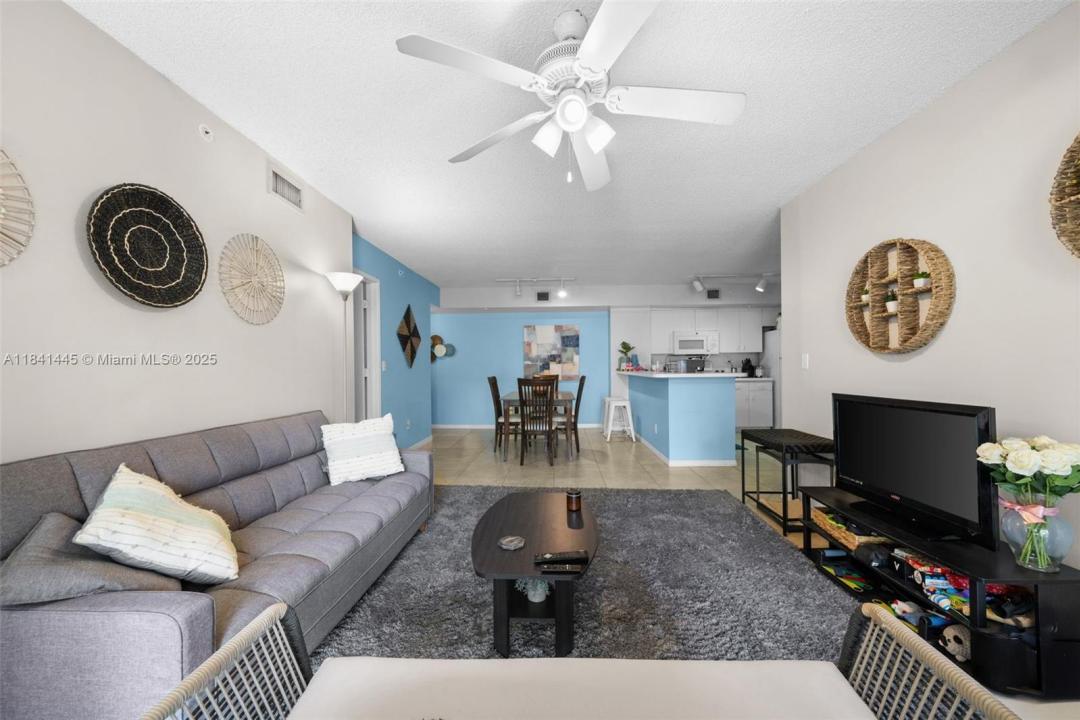 2600 S University Dr 107, Davie, Floride 33328, États-Unis