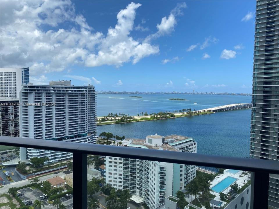 501 NE 31st St 2402, Miami, Florida 33137