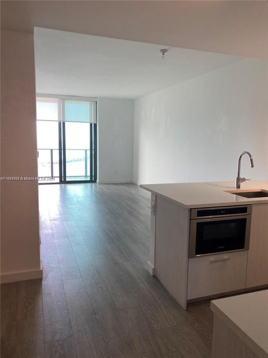 501 NE 31st St 2402, Miami, Florida 33137