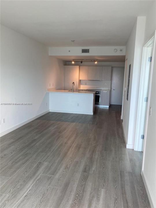 501 NE 31st St 2402, Miami, Florida 33137