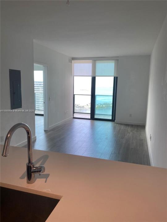501 NE 31st St 2402, Miami, Florida 33137