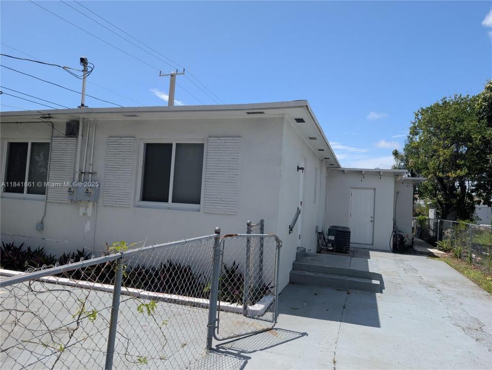 1108 N 19th Ave 2, Hollywood, فلوريدا 33020, الولايات المتحدة