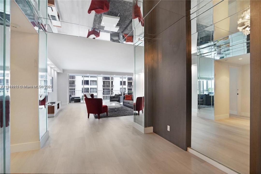 10155 Collins Ave 406, Bal Harbour, 佛羅里達州 33154, 美國