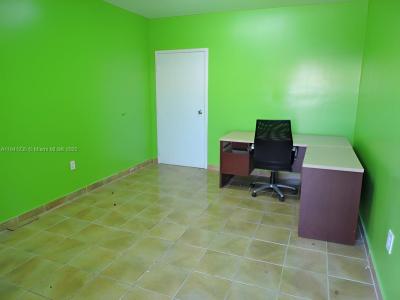 14213 SW 139th Ct 4, Miami, Florida 33186, USA