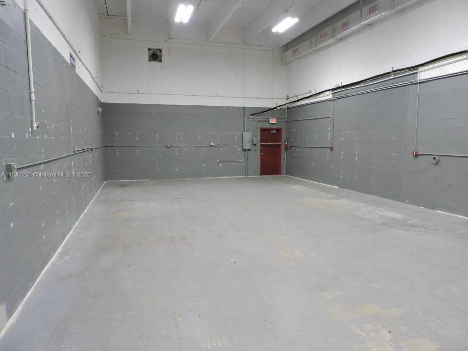 14213 SW 139th Ct 4, Miami, Florida 33186, Estados Unidos