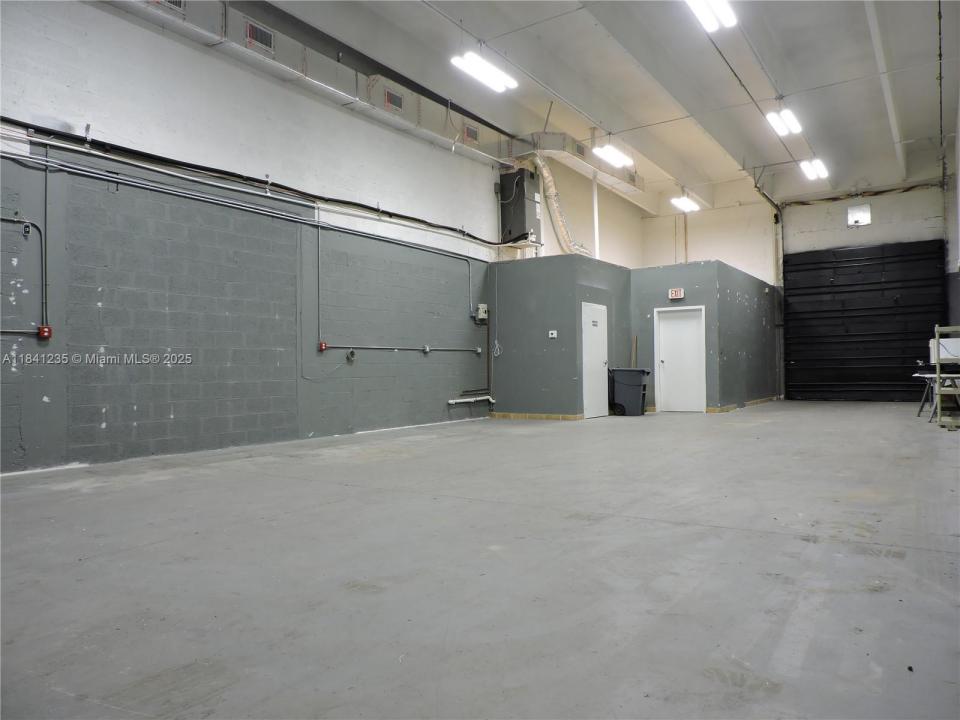 14213 SW 139th Ct 4, Miami, Florida 33186, Estados Unidos
