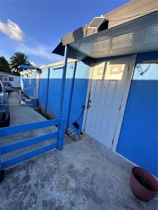 3520 NW 79th St - f622, Miami, فلوريدا 33147, الولايات المتحدة