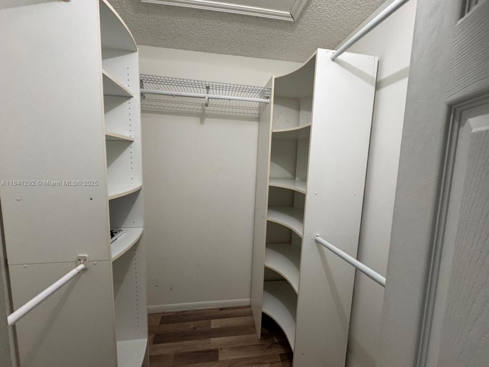 10105 W Sunrise Blvd 305, Plantation, Florida 33322