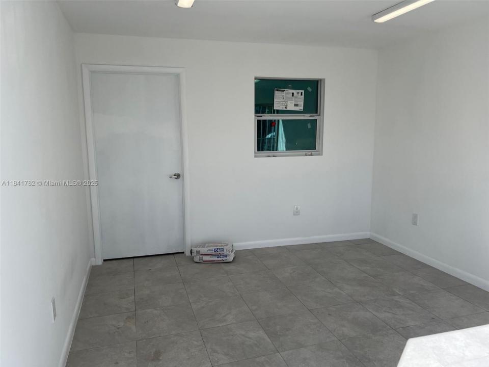 5905 Plunkett St A, Hollywood, Florida 33023, Amerika Birleşik Devletleri