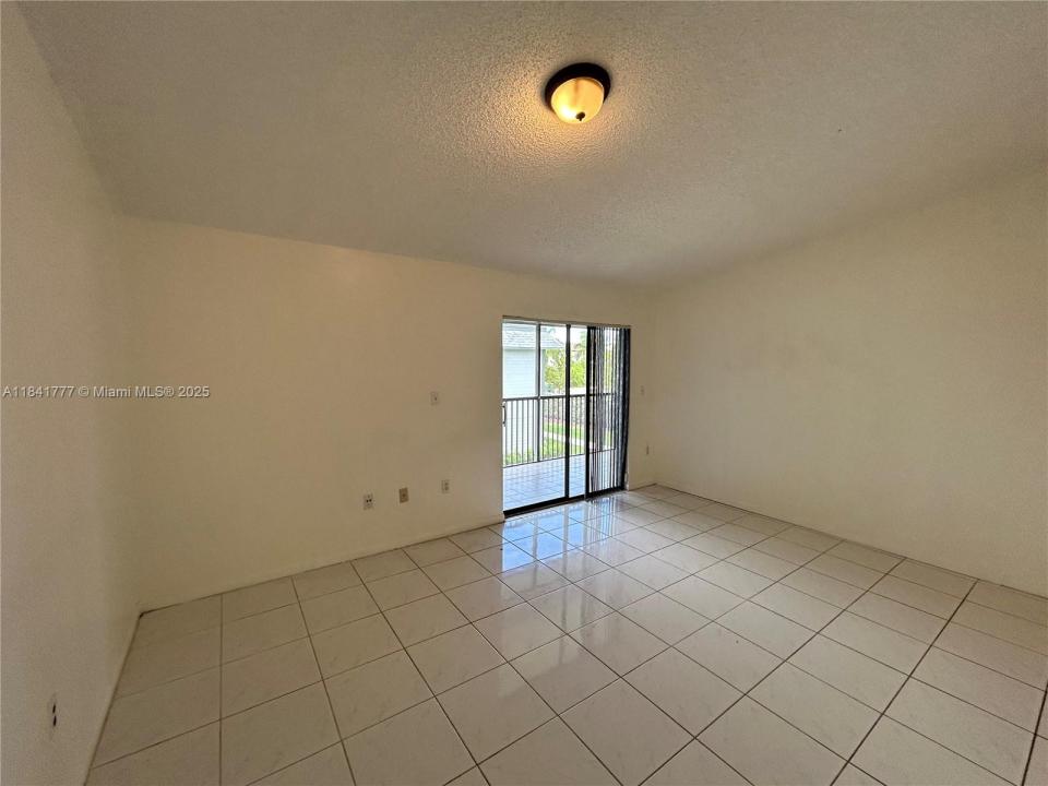 468 NE 206th Ln 201, Miami, Floride 33179, États-Unis