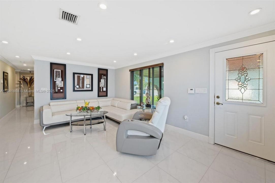 2801 SW 107 Ave, Miami, Florida 33165, Estados Unidos