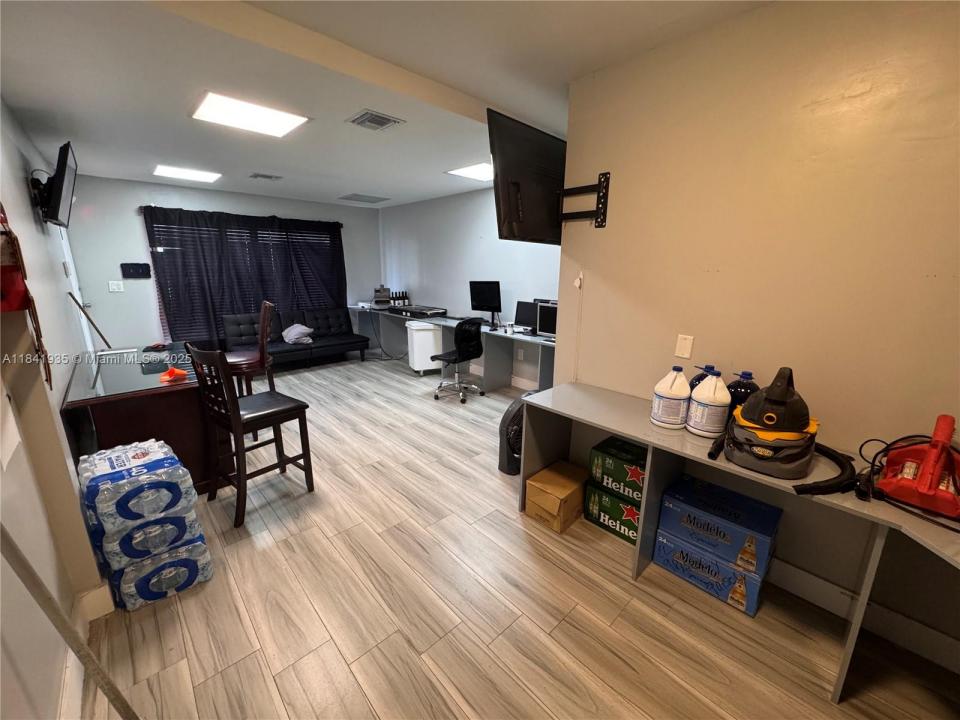 3901 W 18th Ave 903A, Hialeah, Floride 33012, États-Unis