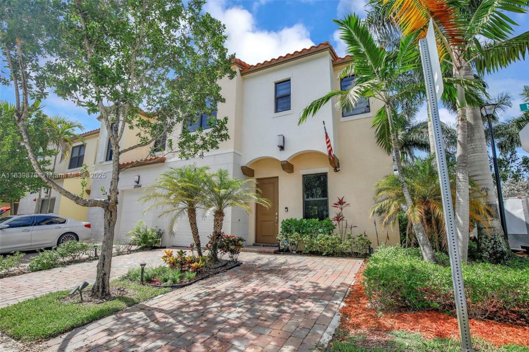20946 NW 1st St, Pembroke Pines, 佛羅里達州 33029, 美國