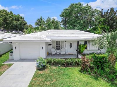 7104 NW 71st Ave, Tamarac, Florida 33321, USA