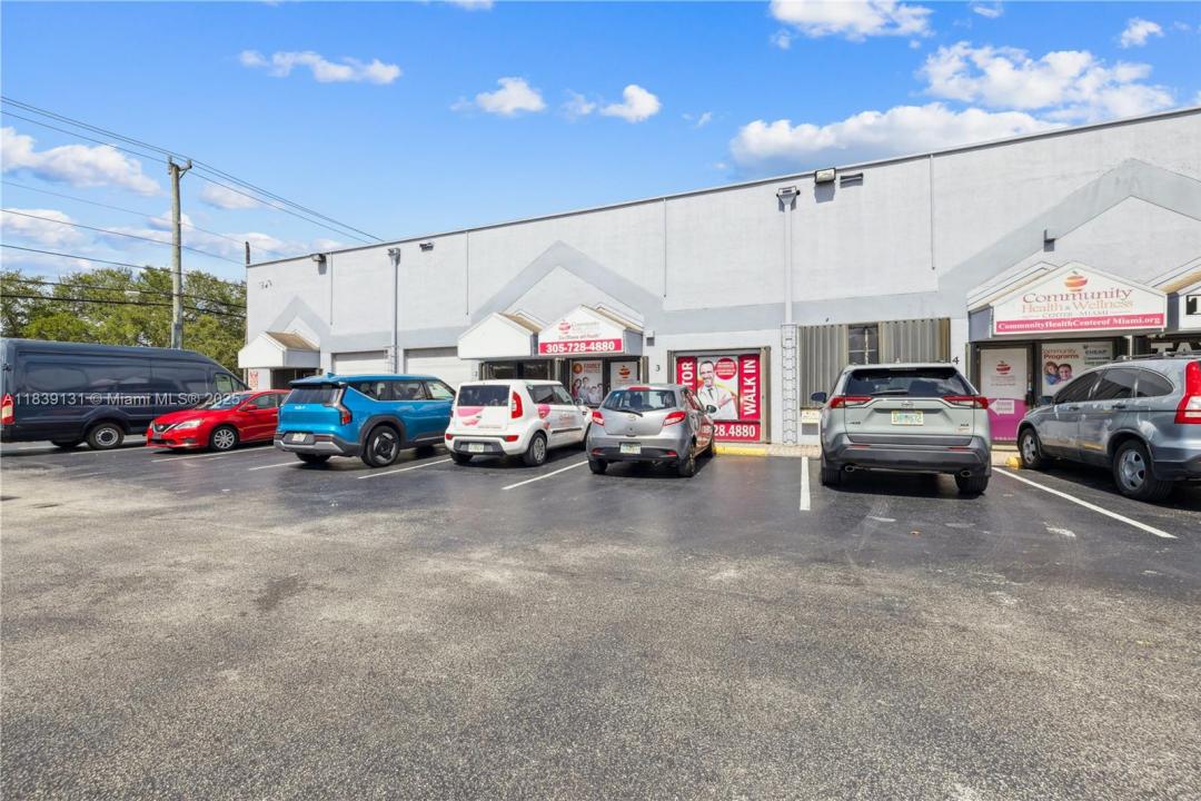 1671 W 37th St 3, Hialeah, Florida 33012, Amerika Birleşik Devletleri