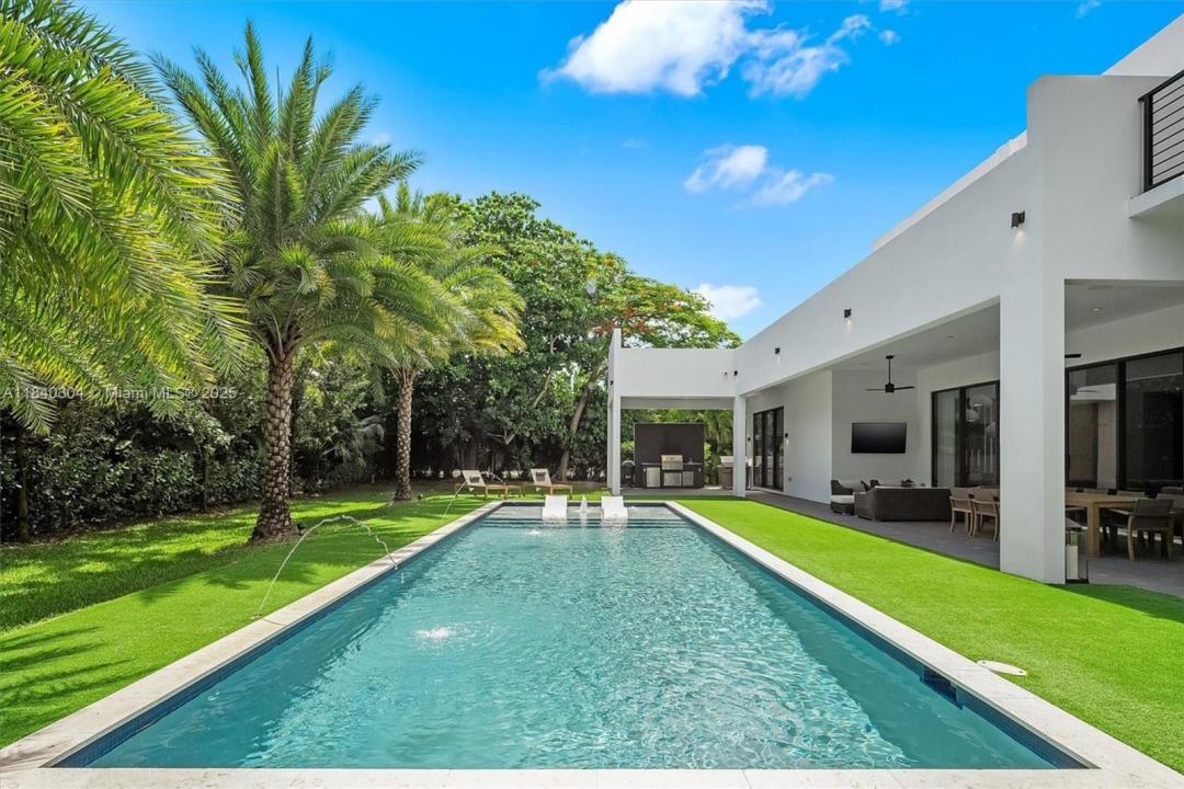 7660 SW 124th St, Pinecrest, Florida 33156