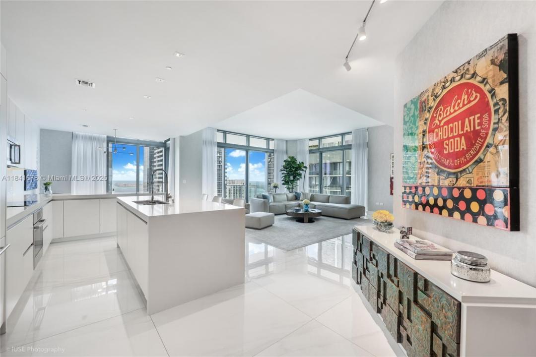 88 SW 7 Street 4101, Miami, Floride 33130, États-Unis