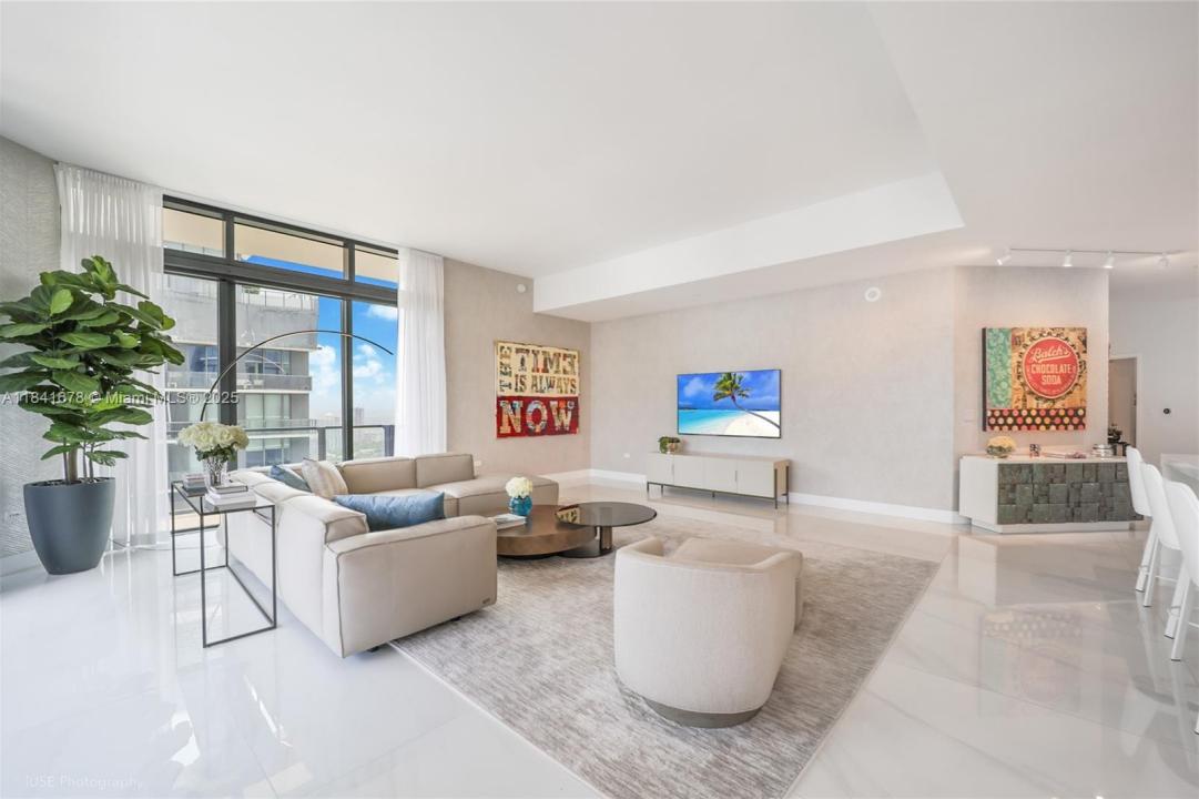 88 SW 7 Street 4101, Miami, Floride 33130, États-Unis