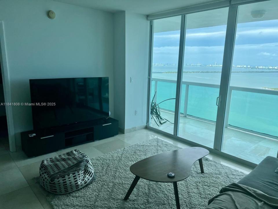 1800 N Bayshore Dr 3909, Miami, Floride 33132, États-Unis