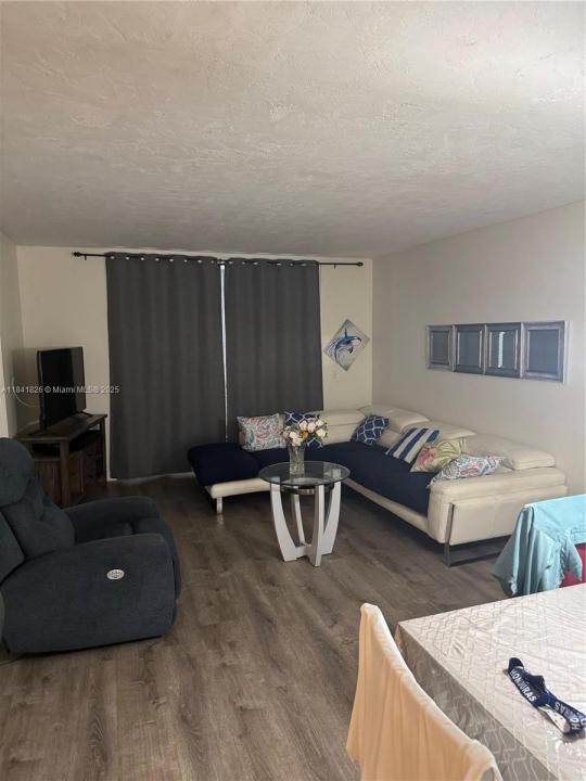 2841 Somerset Dr 312, Lauderdale Lakes, フロリダ 33311, アメリカ合衆国