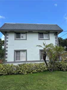 219 W Dixie Hwy B, Dania Beach, Florida 33004, USA