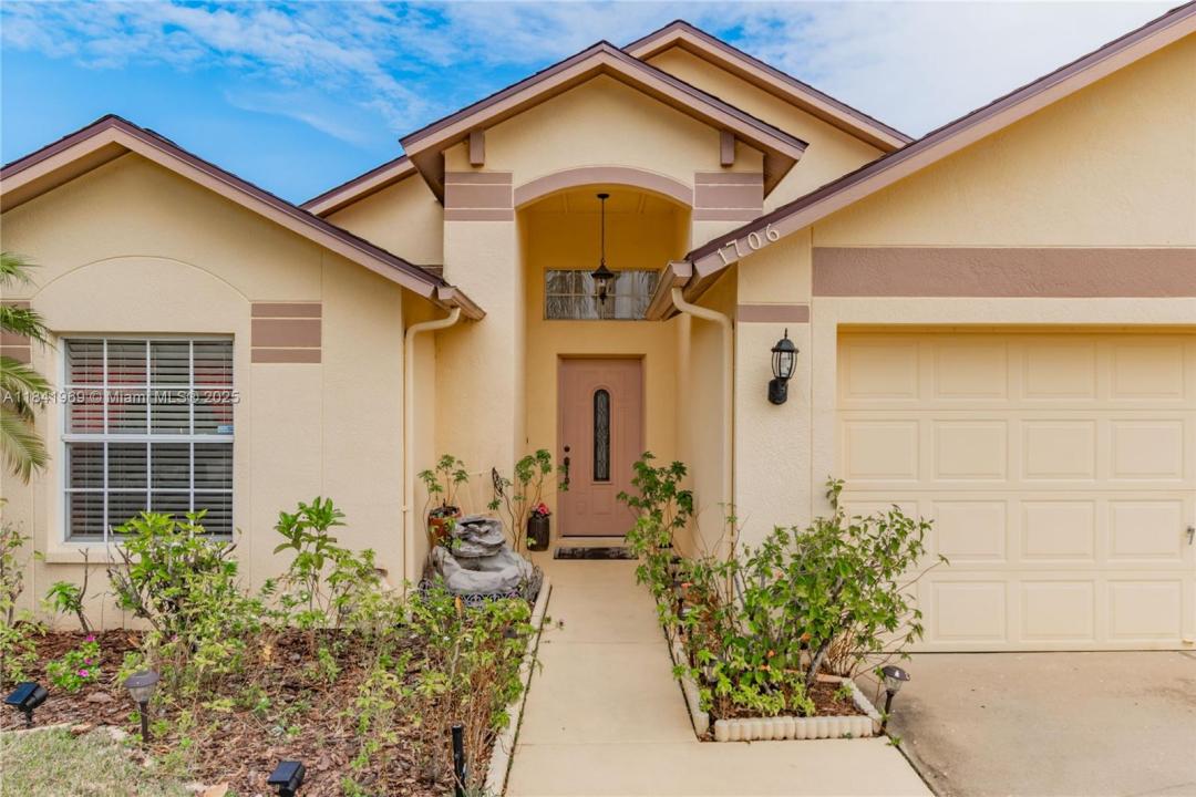 1706 Kirtley Drive, Brandon, 佛羅里達州 33511, 美國