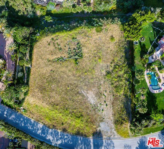 Meadows Court, Malibu, California 90265