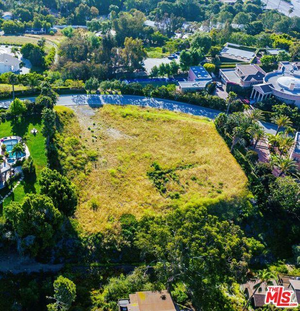 Meadows Court, Malibu, California 90265