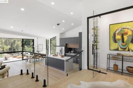 Woodrow Dr, Oakland, Kaliforniya 94611, Amerika Birleşik Devletleri