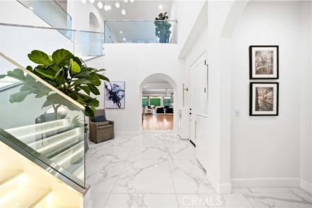 Lowland, Irvine, Калифорния 92602, Соединенные Штаты