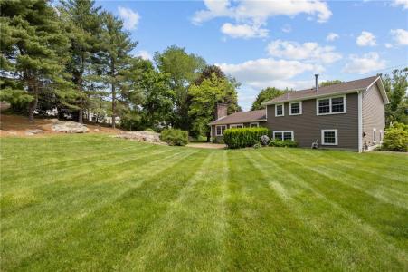 1221 Phenix Avenue, Cranston, RI 02921, USA