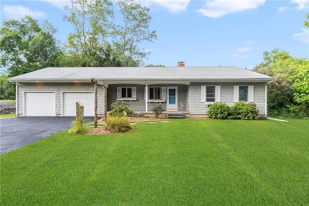 1251 Stony Lane, North Kingstown, Rhode Island 02852