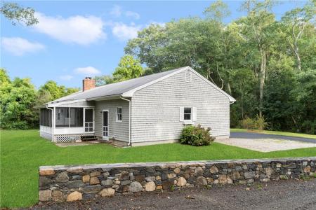 1251 Stony Lane, North Kingstown, Rhode Island 02852