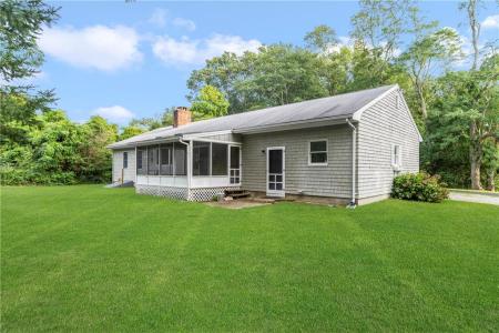 1251 Stony Lane, North Kingstown, Rhode Island 02852