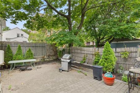 211 Carpenter Street, Providence, Rhode Island 02903