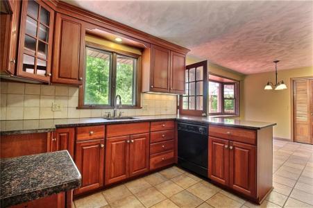 40 Boombridge Road, Westerly, Rhode Island 02891
