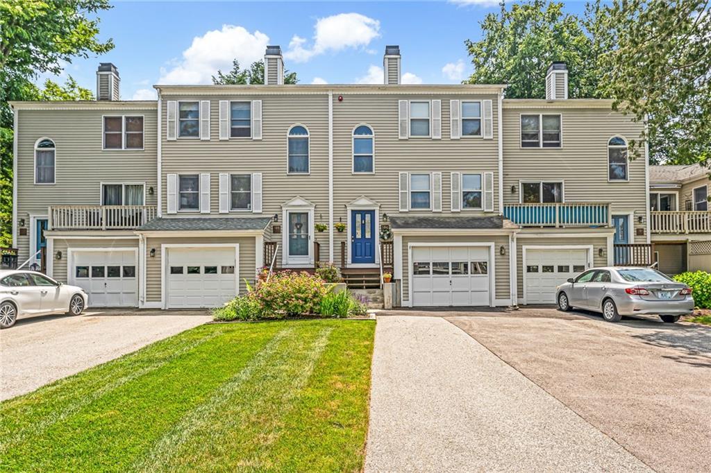 506 Clarks Row, Bristol, Rhode Island 02809