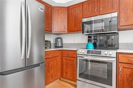 506 Clarks Row, Bristol, Rhode Island 02809
