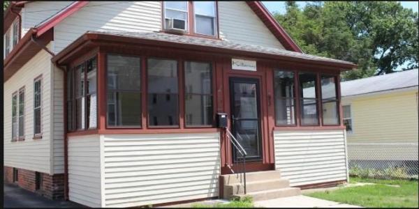 93 Pinehurst Street, Providence, RI 02908, USA