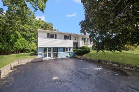 30 Birchwood Lane, West Warwick, Rhode Island 02893, Estados Unidos