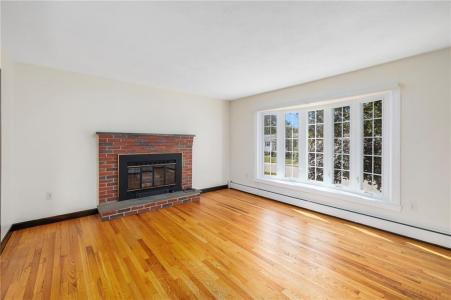 30 Birchwood Lane, West Warwick, Rhode Island 02893, Estados Unidos