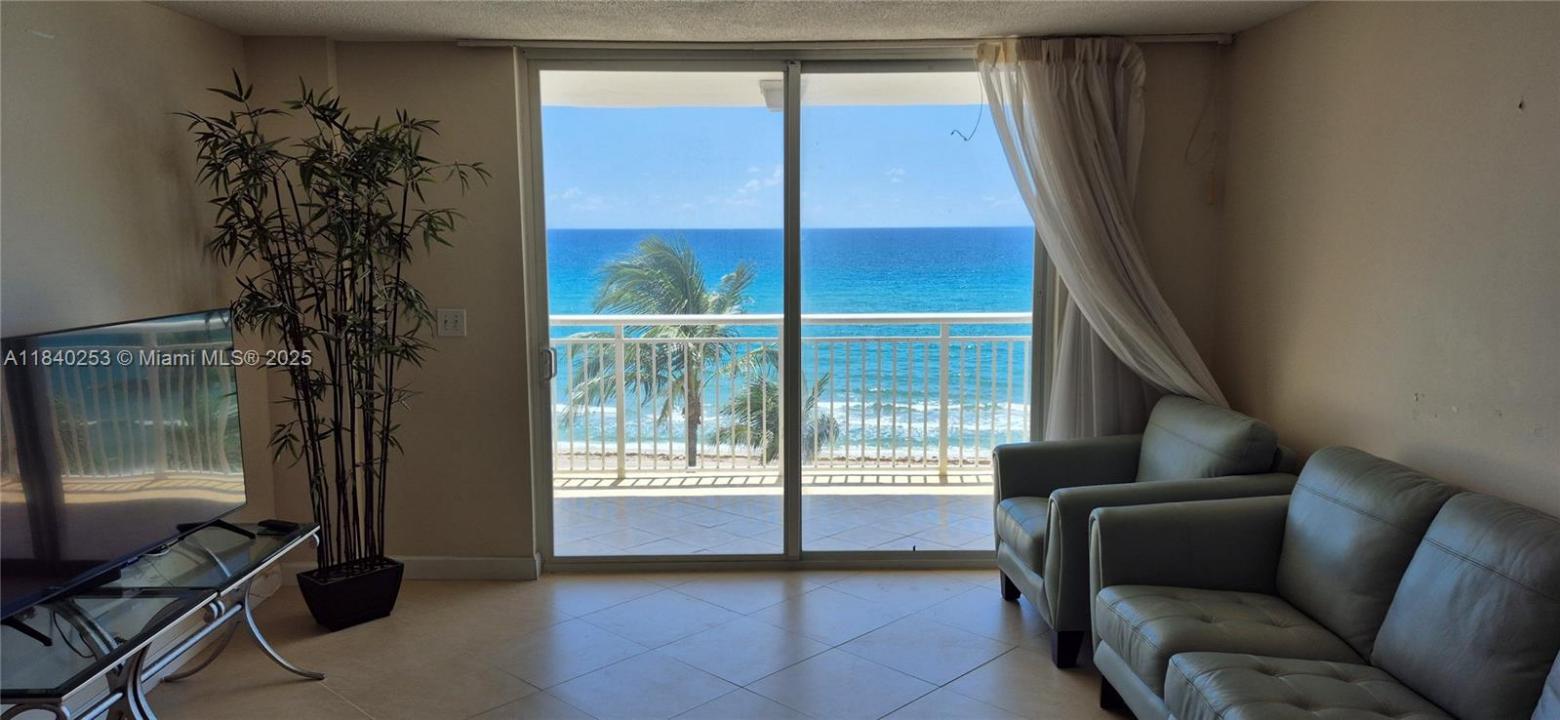 1051 Hillsboro Mile 507E, Hillsboro Beach, Florida 33062, Estados Unidos