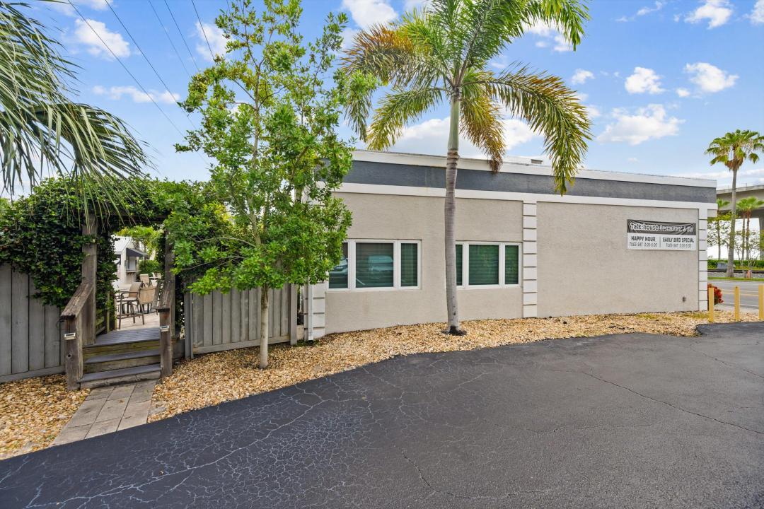 514 NW Dixie Highway, Stuart, Florida 34994, Estados Unidos