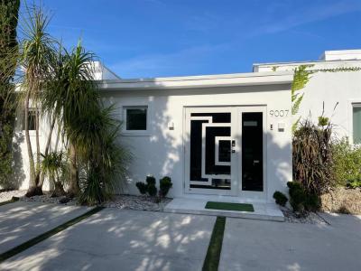 9007 NE 10th Ave, Miami, Florida 33138