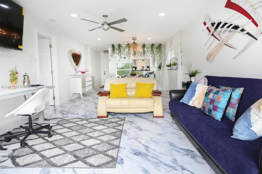 6570 Royal Palm Blvd 301J, Margate, Florida 33063