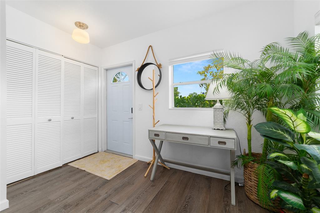 422 N H St, Lake Worth Beach, Florida 33460