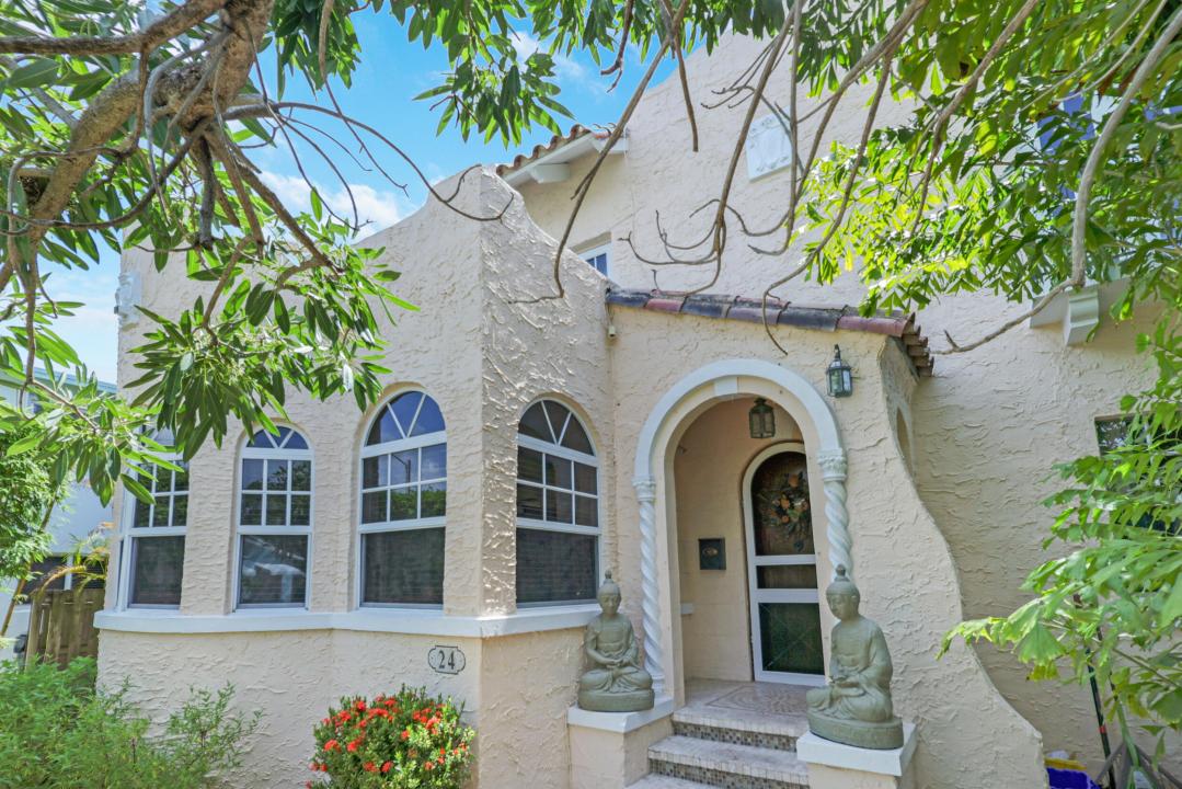 24 S Ocean Breeze, Lake Worth Beach, Florida 33460
