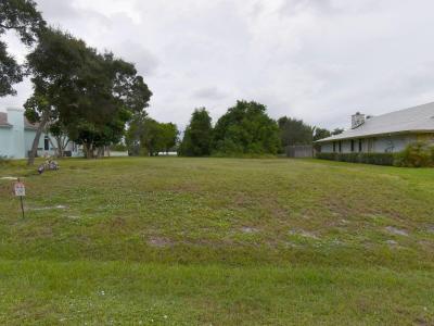 733 SE Hidden River Drive, Port Saint Lucie, פלורידה 34983, ארצות הברית של אמריקה 