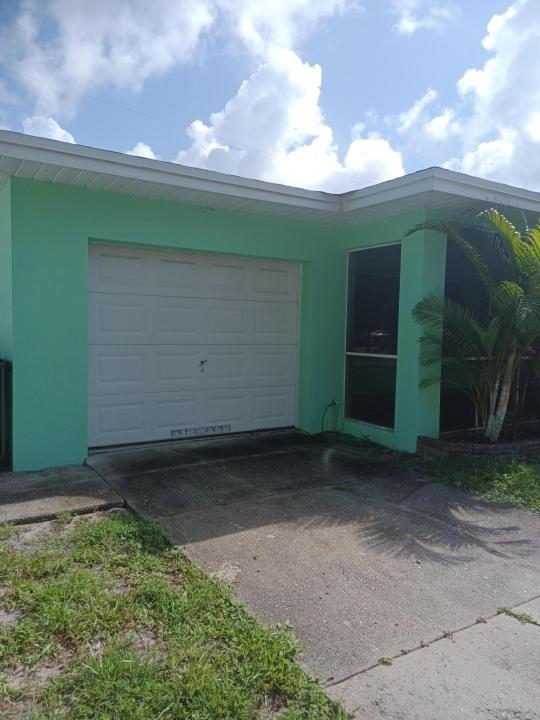322 Vanderbilt Drive, Lake Worth Beach, Florida 33460